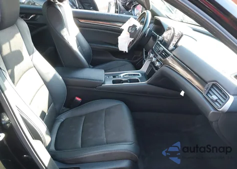 2022 Honda Accord Hybrid Sport z USA, uszkodzony, nr VIN 1HGCV3F26NA044046